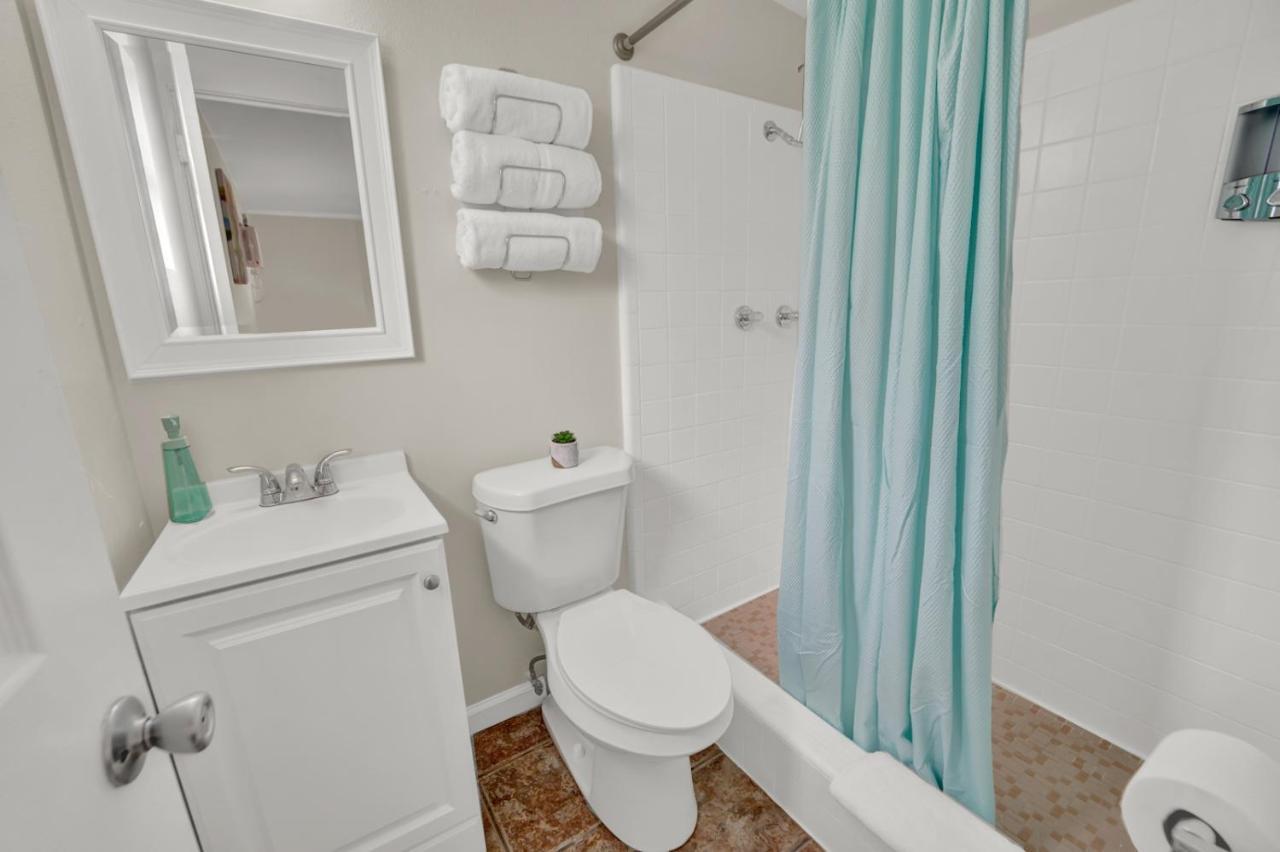 Sea Foam Suites Lower Grand Lagoon Buitenkant foto