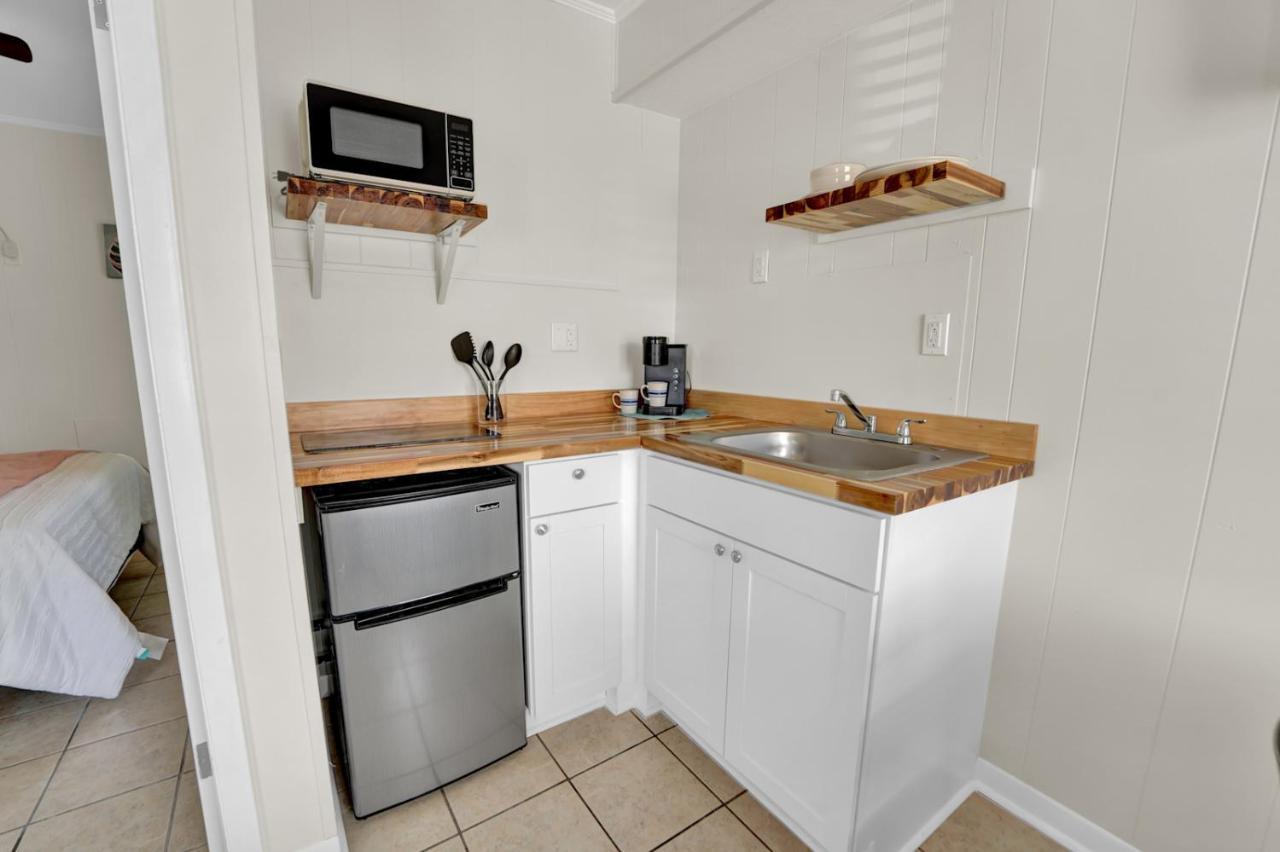Sea Foam Suites Lower Grand Lagoon Buitenkant foto
