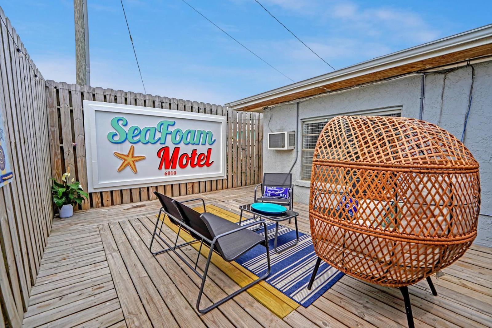 Sea Foam Suites Lower Grand Lagoon Buitenkant foto